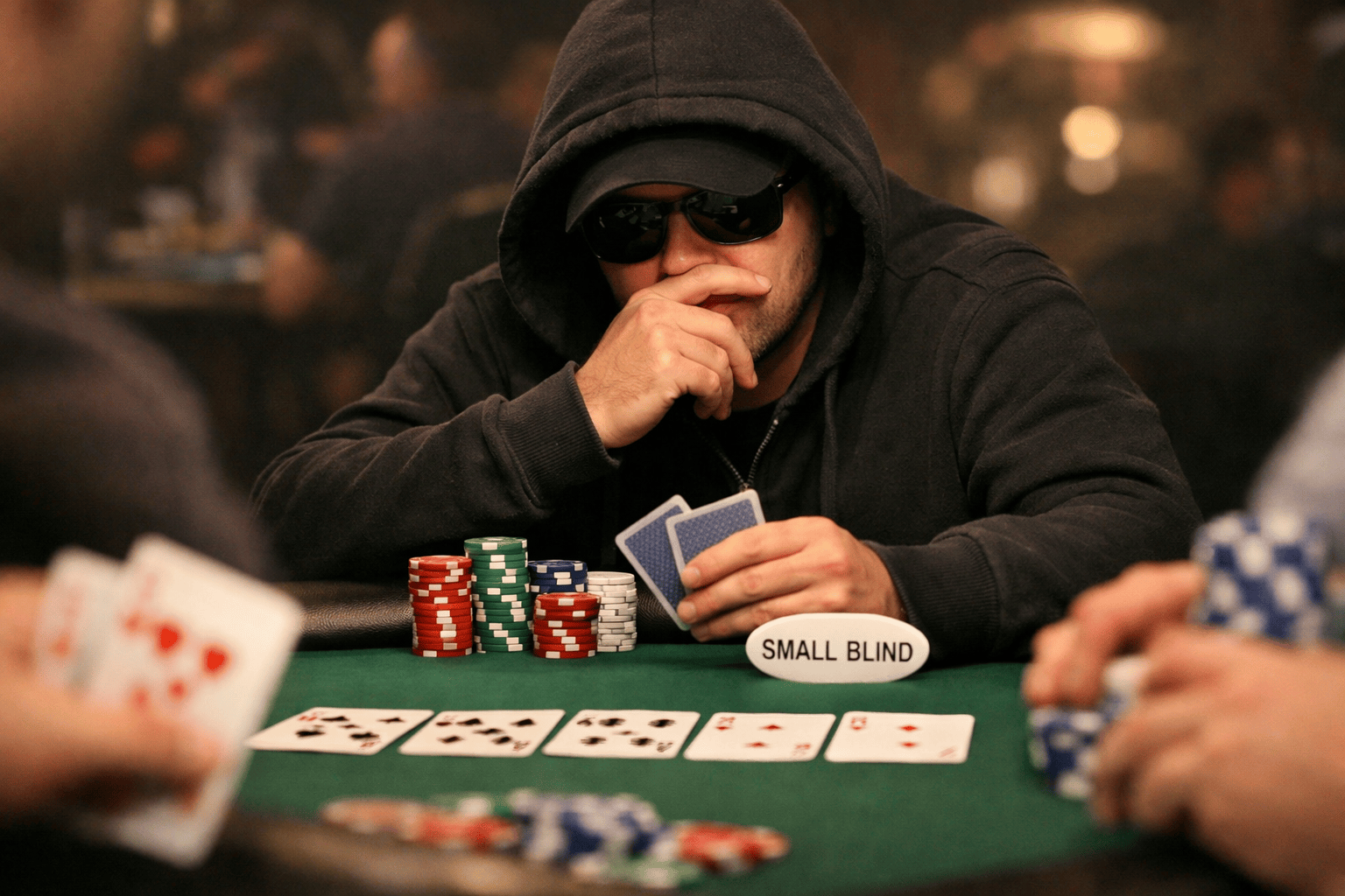 Stratégies avancées pour bluffer depuis le small blind au poker